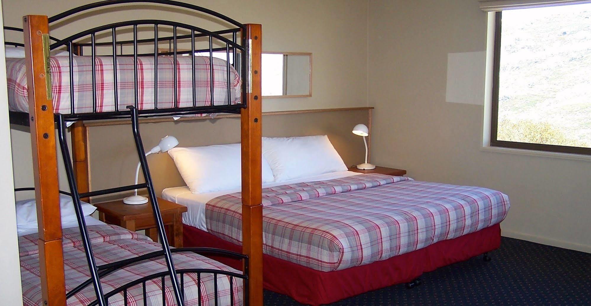 Guthega Inn Perisher Valley Екстер'єр фото
